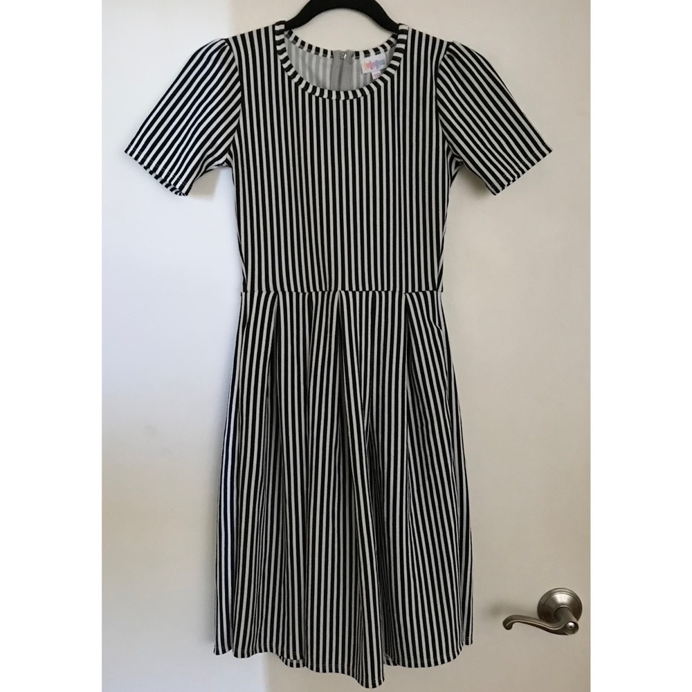Lularoe Amelia Dress